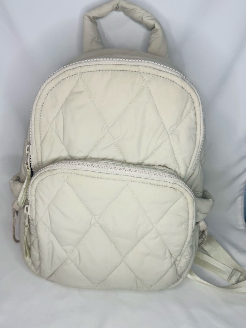 Vera Bradley Banbury Small Backpack Pumice Stone Pretty Wildflowers - Picture 2 of 16